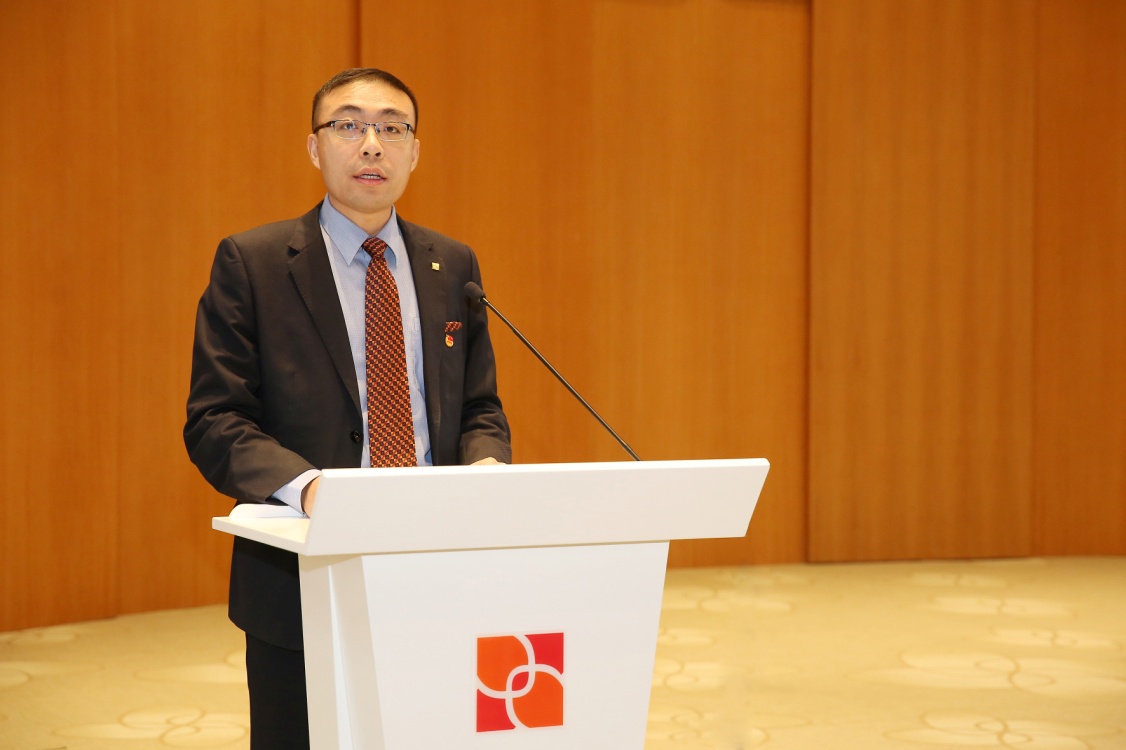 哈尔滨银行“丁香绽放”希望工程 奖（助）学金发放仪式暨哈行开放日活动成功举行